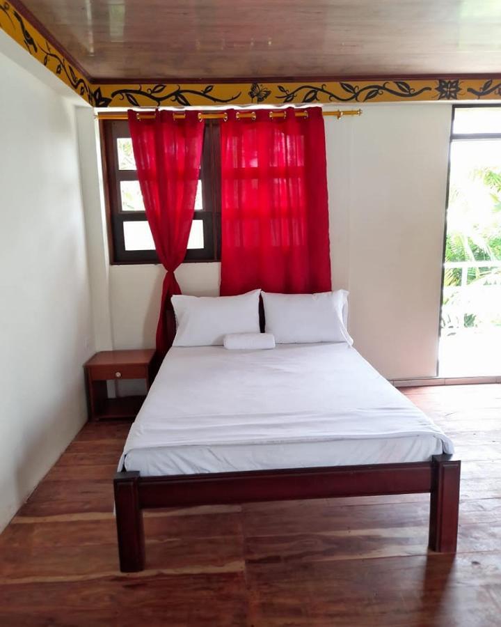 Wikungo Hotel Puerto Narino Екстер'єр фото